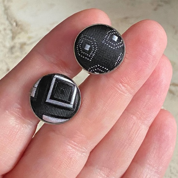 MADMEN Black Silk Silver Modern GQ Cufflinks NEW MidCentury mcm Geometric design - Picture 2 of 4
